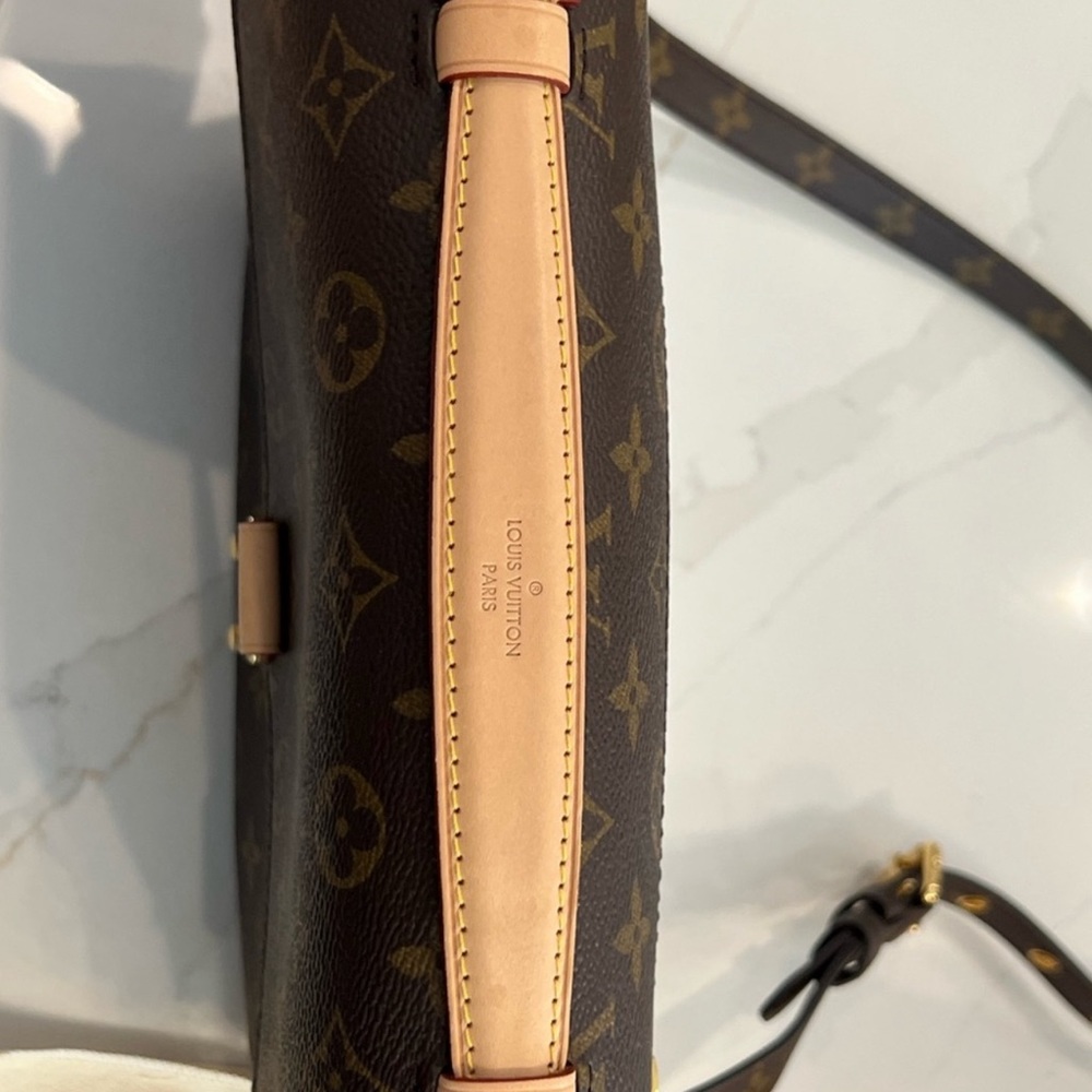 Louis Vuitton Pochette Métis satchel full inclusion - Picture 4 of 9